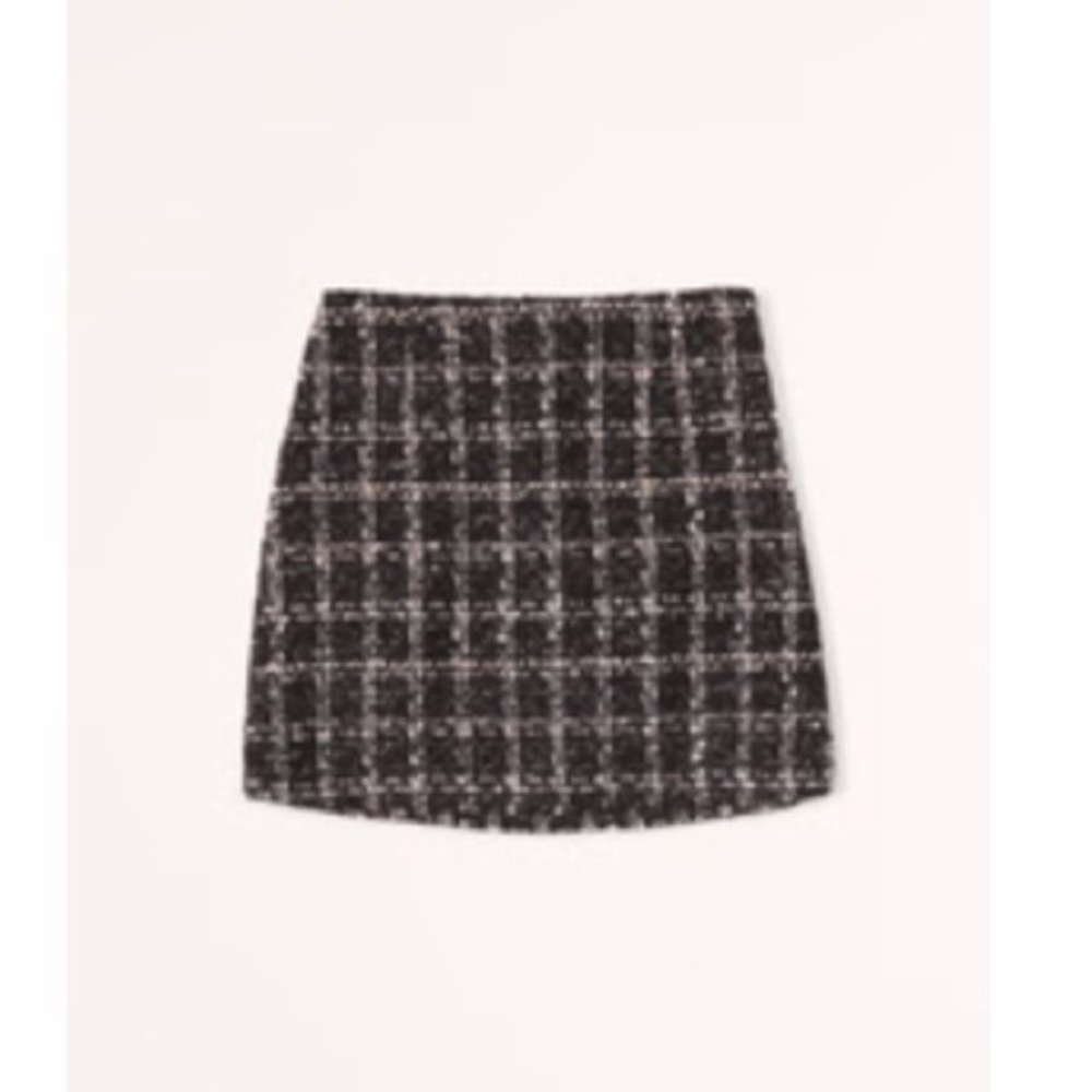 Abercrombie & Fitch Black and White Tweed Mini Skirt Women’s Small